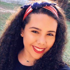 Meet your Posher, Katelynn